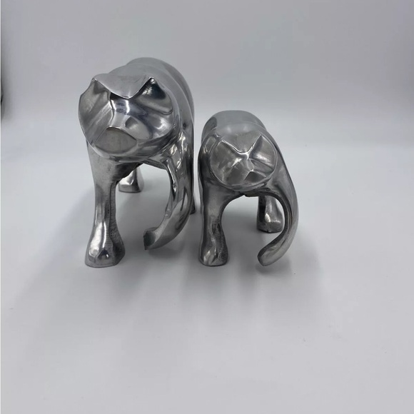 Polar Bear Figurines Chrome Metal Mama Baby Bear Holiday Winter Decor Set of 2 - Picture 8 of 11